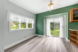 318 Frankland Ave, Pittsburgh, PA 15147 - Photo 11