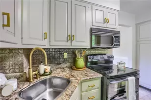 369 Orchard, Pittsburgh, PA 15228 - Photo 33