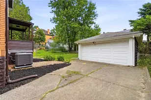 910 Forest Ave, Ross Twp, PA 15202 - Photo 29