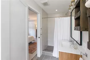 121 Academy Ave, Pittsburgh, PA 15228 - Photo 9