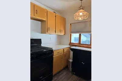 202 McKinley Ave, Vandergrift, PA 15629 - Photo 13