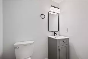 759 Gallion, Pittsburgh, PA 15226 - Photo 11