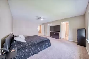 3007 Sir Charles Dr, Cecil, PA 15057 - Photo 33