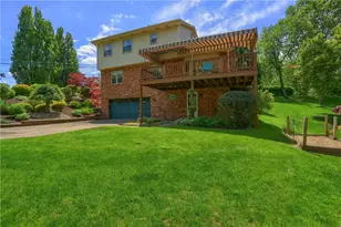 1737 Beaver Grade Rd, Moon/Crescent Twp, PA 15108 - Photo 45