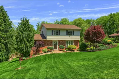 1737 Beaver Grade Rd., Moon/Crescent Twp, PA 15108 - Photo 1