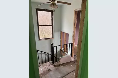 2794 Mount Troy Road, Pittsburgh, PA 15212 - Photo 7