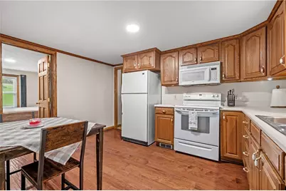 101 Leech Ln, Beaver Falls, PA 15010 - Photo 13