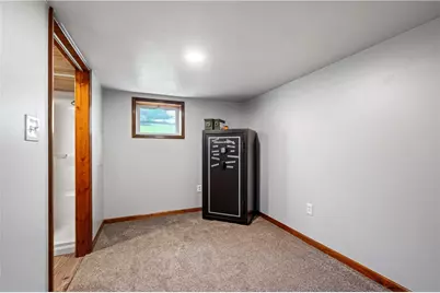 101 Leech Ln, Beaver Falls, PA 15010 - Photo 17