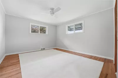 17 Shenango Rd, Neshannock Township, PA 16105 - Photo 13