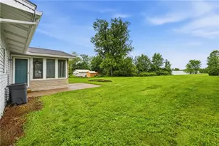 17 Shenango Rd, Neshannock Township, PA 16105 - Photo 3