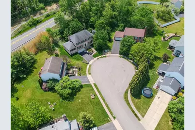 13 Bradley Court, Cranberry Township, PA 16066 - Photo 5