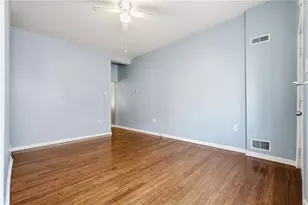 2334 Fox Wy, Pittsburgh, PA 15203 - Photo 5