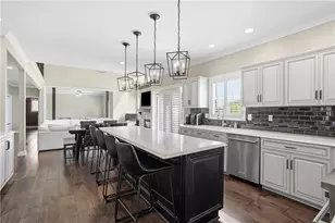 306 Hedgerow Dr, Peters Township, PA 15367 - Photo 11