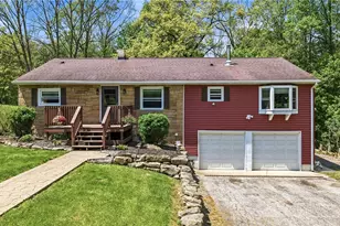 471 Sharon-Bedford Rd, Shenango Township, PA 16159 - Photo 1