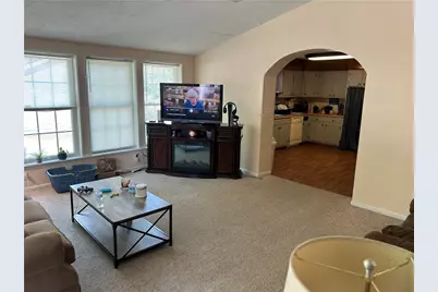 307 E Garfield Ave, New Castle, PA 16105 - Photo 5
