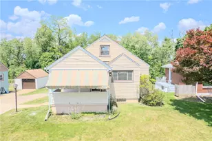 629 3rd St, North Versailles, PA 15137 - Photo 1