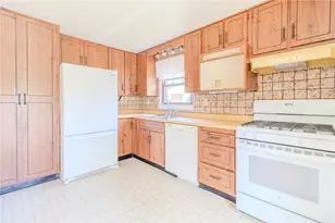 629 3rd St, North Versailles, PA 15137 - Photo 11
