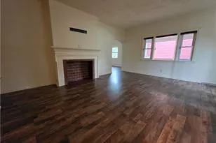 1610 6th Ave, Beaver Falls, PA 15010 - Photo 3
