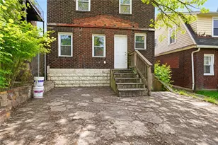 2602 Belmar Pl, Pittsburgh, PA 15218 - Photo 3