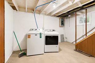2602 Belmar Pl, Pittsburgh, PA 15218 - Photo 27