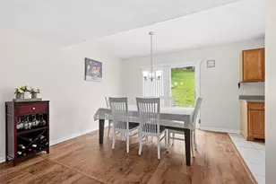 1102 Wingate Dr, Robinson Twp, PA 15205 - Photo 9