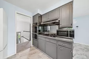 44 Chris Ct, Pittsburgh, PA 15239 - Photo 15