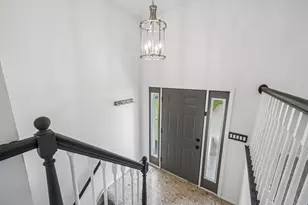 44 Chris Ct, Pittsburgh, PA 15239 - Photo 3