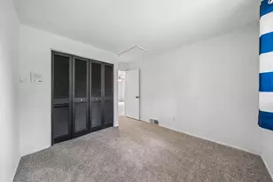44 Chris Ct, Pittsburgh, PA 15239 - Photo 17