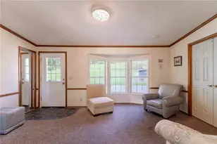 384 Old Sharon Rd, East Lackawannock Township, PA 16137 - Photo 11