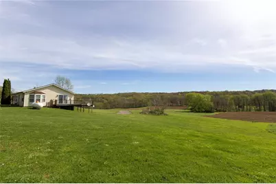 384 Old Sharon Road, East Lackawannock Township, PA 16137 - Photo 3
