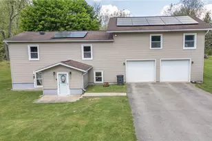 558 Market St, Fairfeld Township, PA 15923 - Photo 1