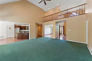 358 W Jefferson Rd, Jefferson Township, PA 16002 - Photo 9