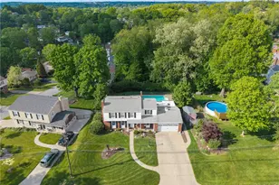 764 Donegal Dr, Bethel Park, PA 15102 - Photo 31