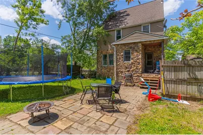 343 S Myers Ave, Sharon, PA 16146 - Photo 5