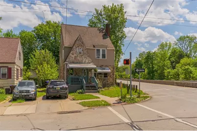 343 S Myers Ave, Sharon, PA 16146 - Photo 1