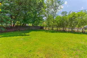 343 S Myers Ave, Sharon, PA 16146 - Photo 23