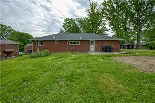 338 Moon Clinton Rd, Moon/Crescent Twp, PA 15108 - Photo 37