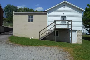 2122 Route 130, Unity Township, PA 15676 - Photo 27