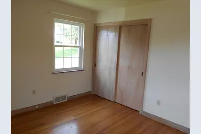 2122 Route 130, Unity Township, PA 15676 - Photo 13