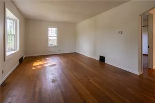 323 Idlewood Rd, Pittsburgh, PA 15235 - Photo 13