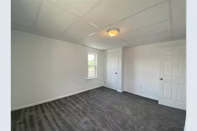 202 S 3rd St, Youngwood, PA 15697 - Photo 33