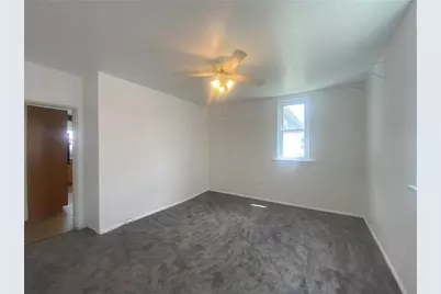 202 S 3rd St, Youngwood, PA 15697 - Photo 17