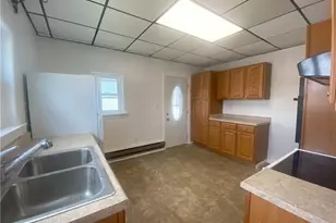 202 S 3rd St, Youngwood, PA 15697 - Photo 5