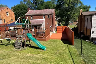 1424 Senior Dr, Pittsburgh, PA 15227 - Photo 35