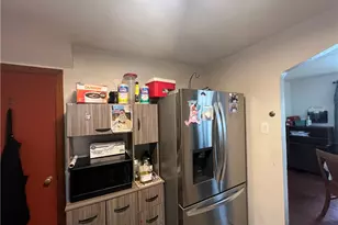 1424 Senior Dr, Pittsburgh, PA 15227 - Photo 9