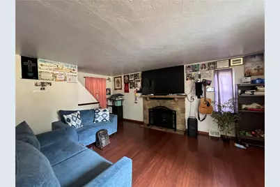 1424 Senior Dr, Pittsburgh, PA 15227 - Photo 5