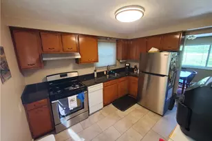 1338 S Side Ave, Spring Hill, PA 15212 - Photo 9