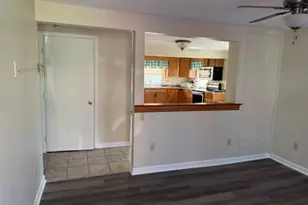 51 Hickory St, Ellsworth Boro, PA 15021 - Photo 3