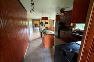 122 Briar Hill Rd, Hickory Township, PA 16105 - Photo 5