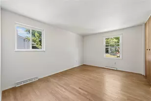 690 Blue Ridge Rd, Pittsburgh, PA 15239 - Photo 13
